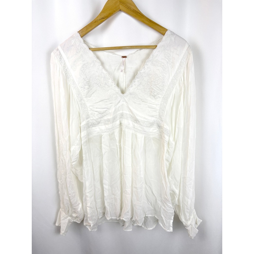 Free People Embroidered Etheral Boho Peasant Fairy Blouse M